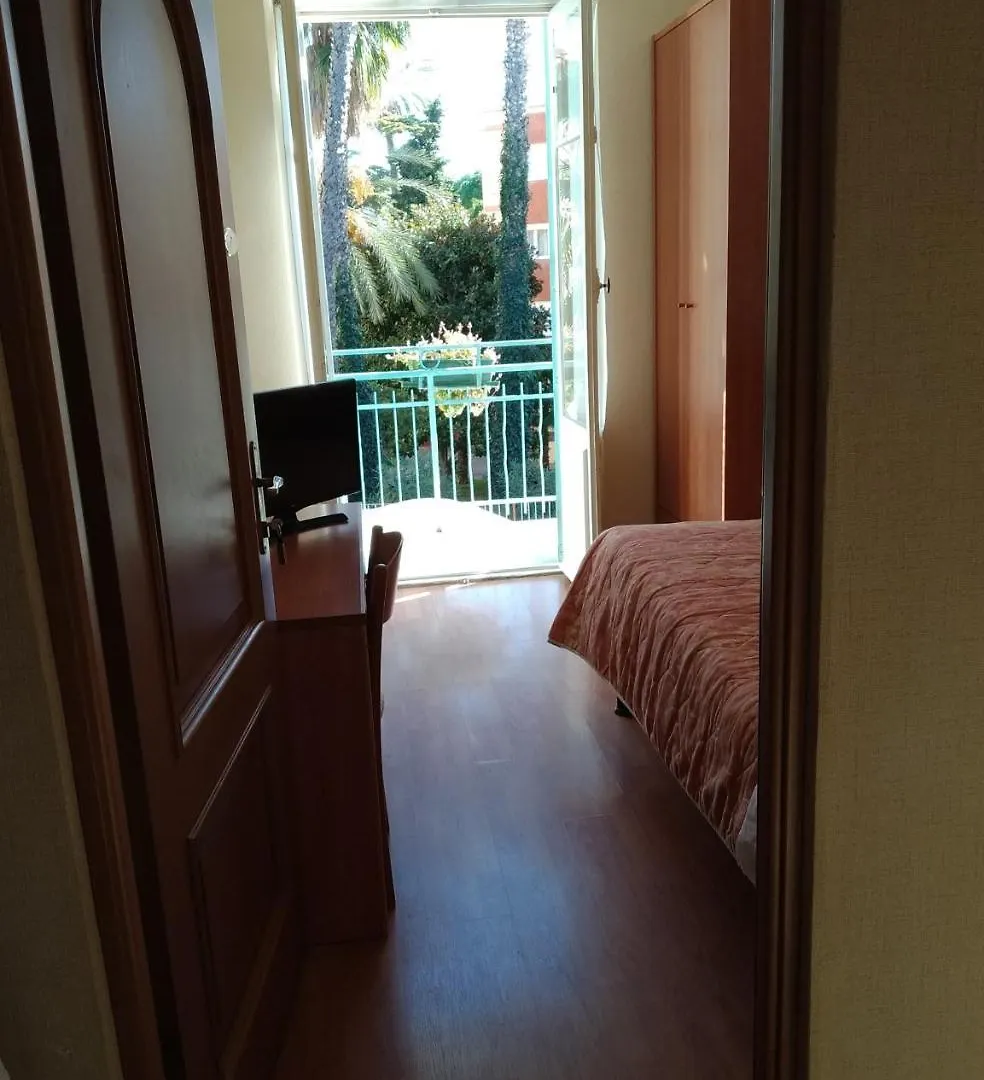 Hotel Lucciola Bordighera